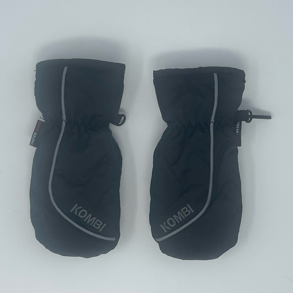 KOMBI: Slopestyle Mittens: Black: Small (Child)